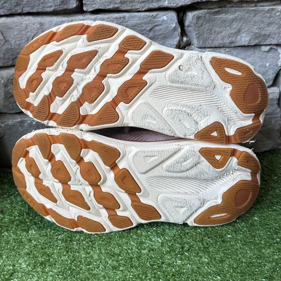 Hoka One One Clifton 9 Women’s Sneakers - Picture 10 of 10